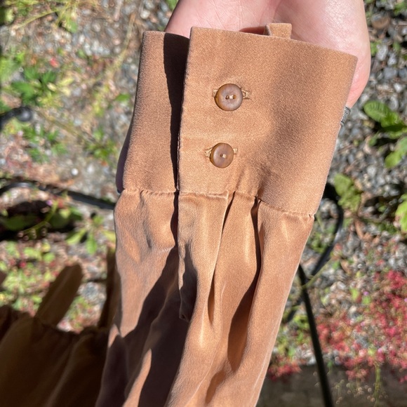 Blouse with bow - Picture 4 of 4